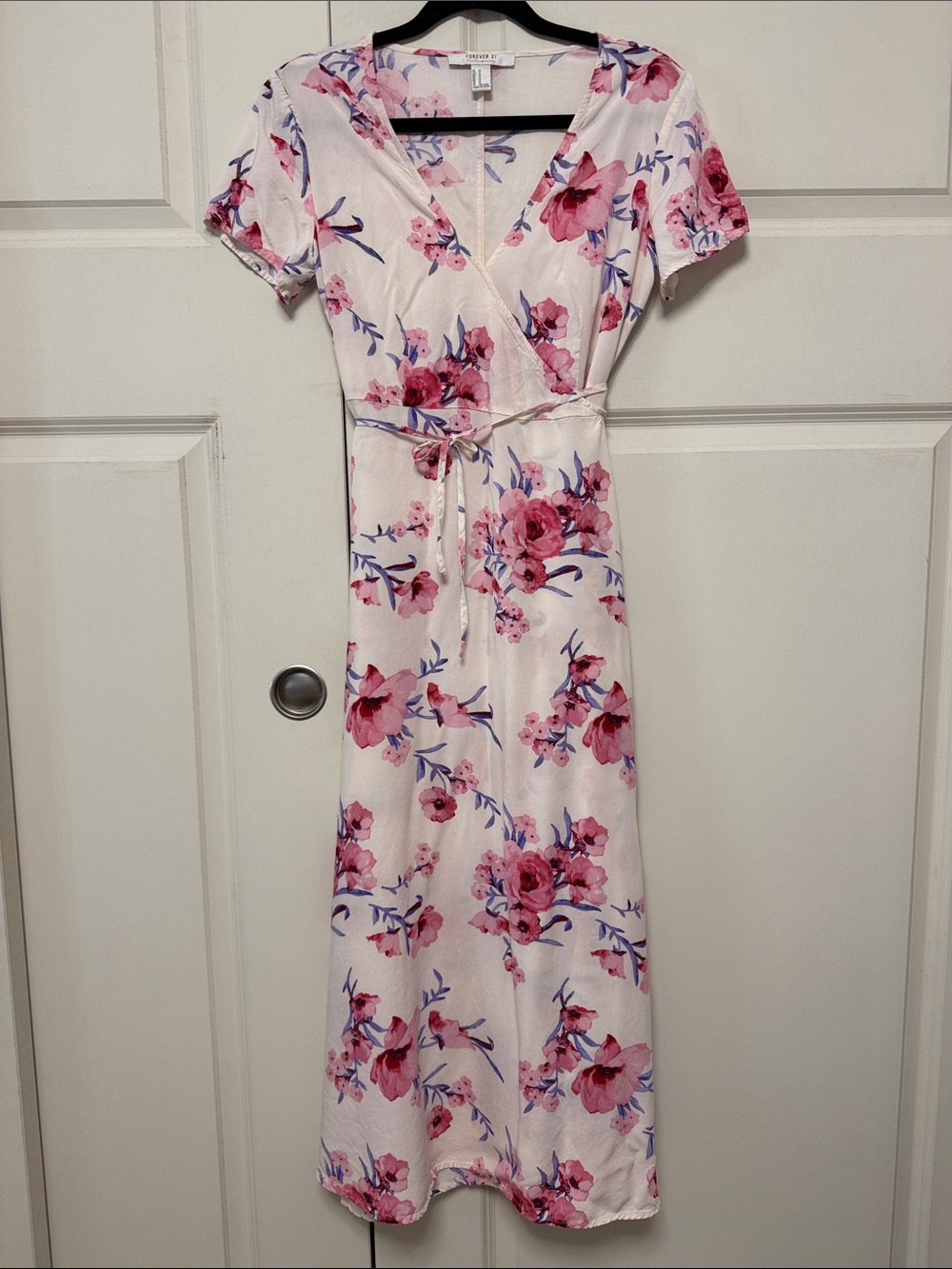 Forever 21 Pink Floral Wrap Midi Dress on White Background - Picture 2 of 11